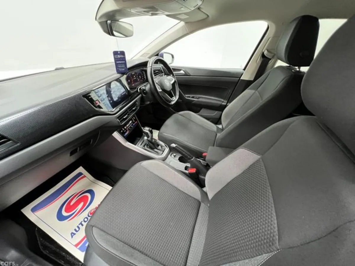 Volkswagen Polo Hatchback, Petrol, 2023, Blue