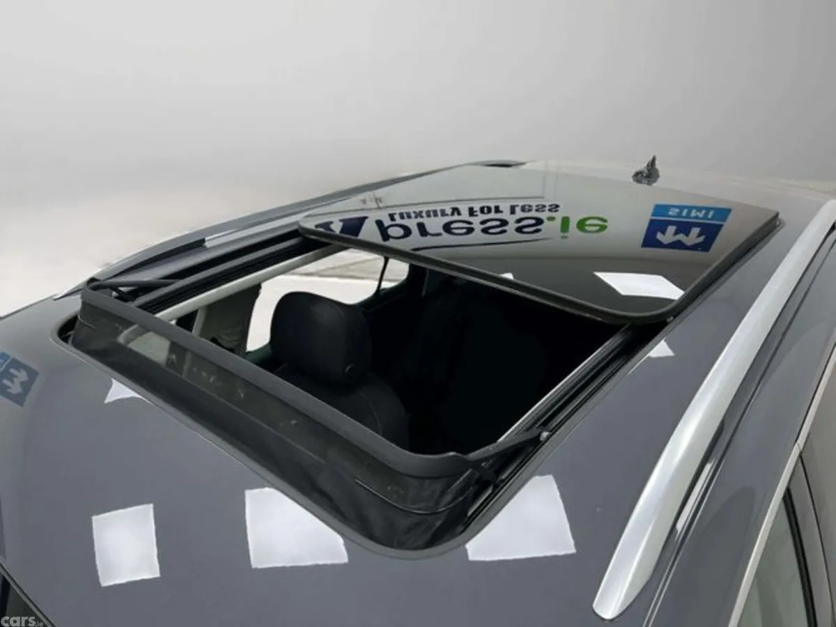 Volkswagen Tiguan Estate, Petrol Hybrid, 2023, Grey