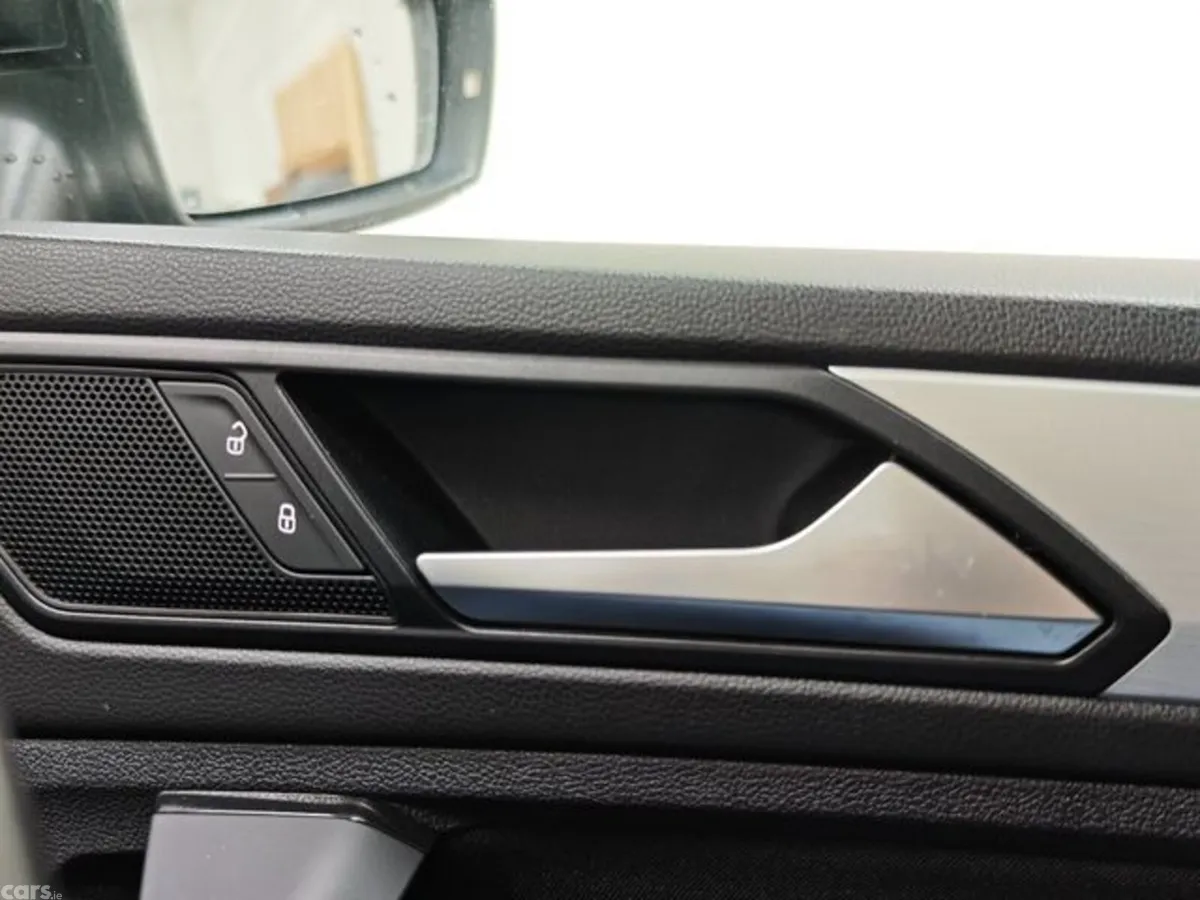 Volkswagen Tiguan SUV, Petrol, 2020, Black