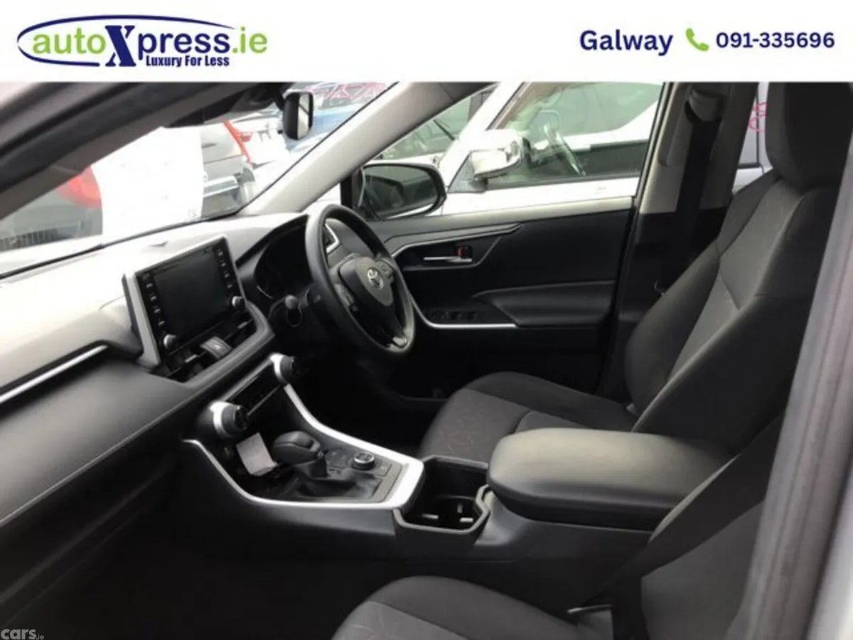 Toyota RAV4 SUV, Petrol Hybrid, 2022, Silver