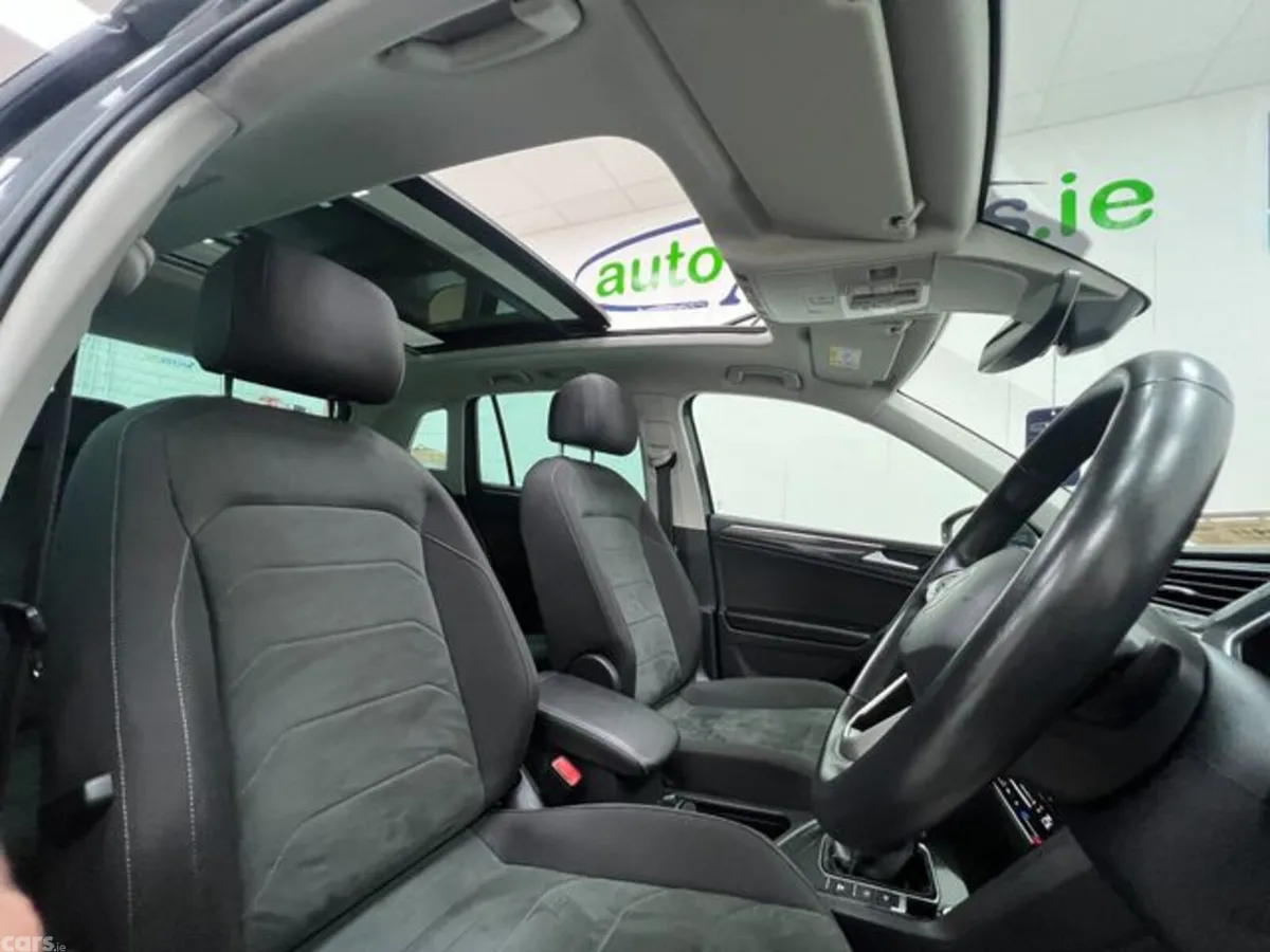 Volkswagen Tiguan Estate, Petrol Hybrid, 2023, Grey
