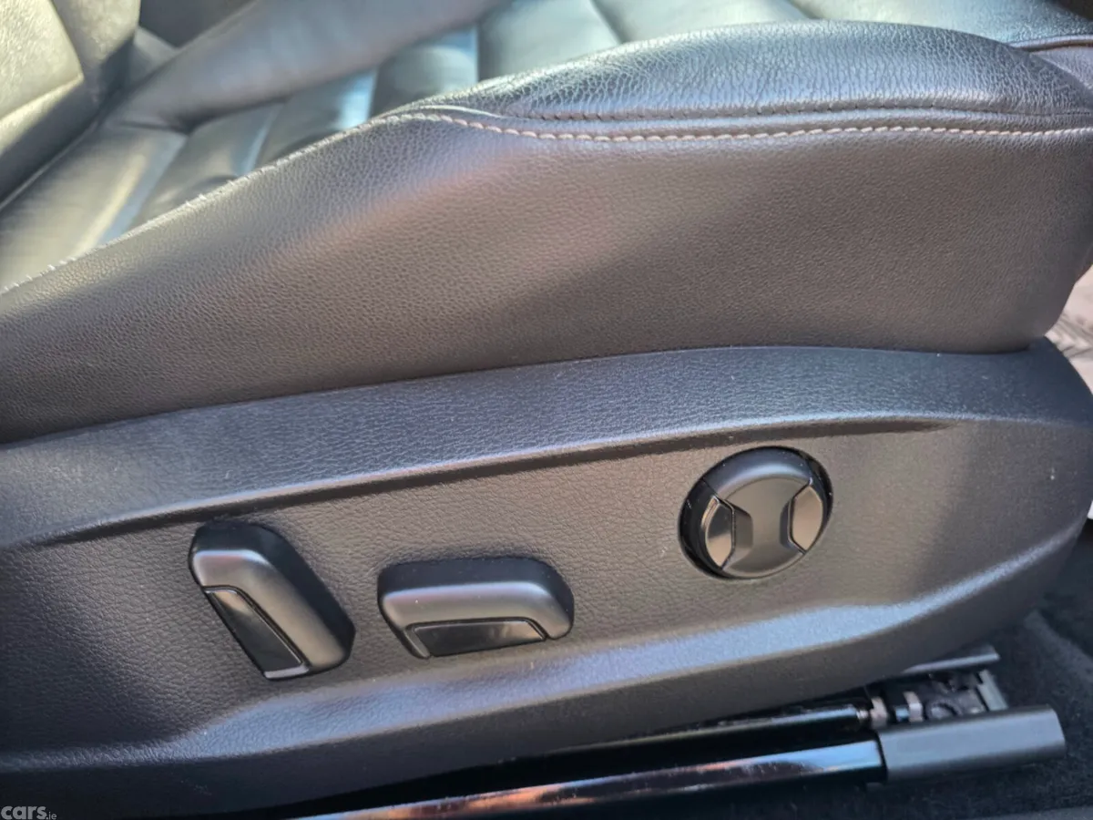 Volkswagen Golf Estate, Petrol, 2015, Grey