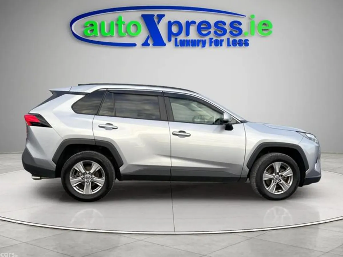 Toyota RAV4 SUV, Petrol Hybrid, 2022, Silver