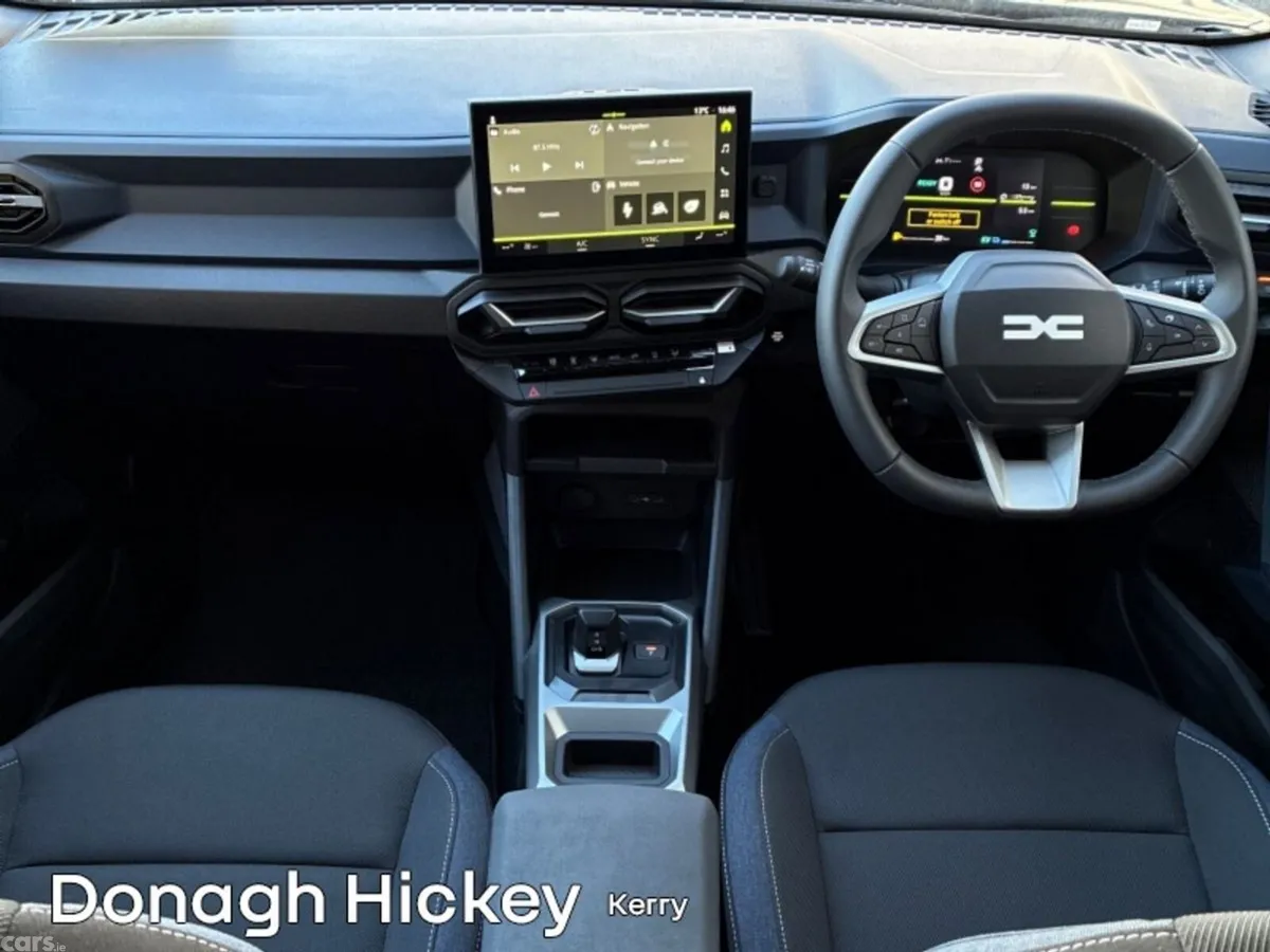 Dacia Bigster SUV, Petrol Hybrid, 2026, Grey