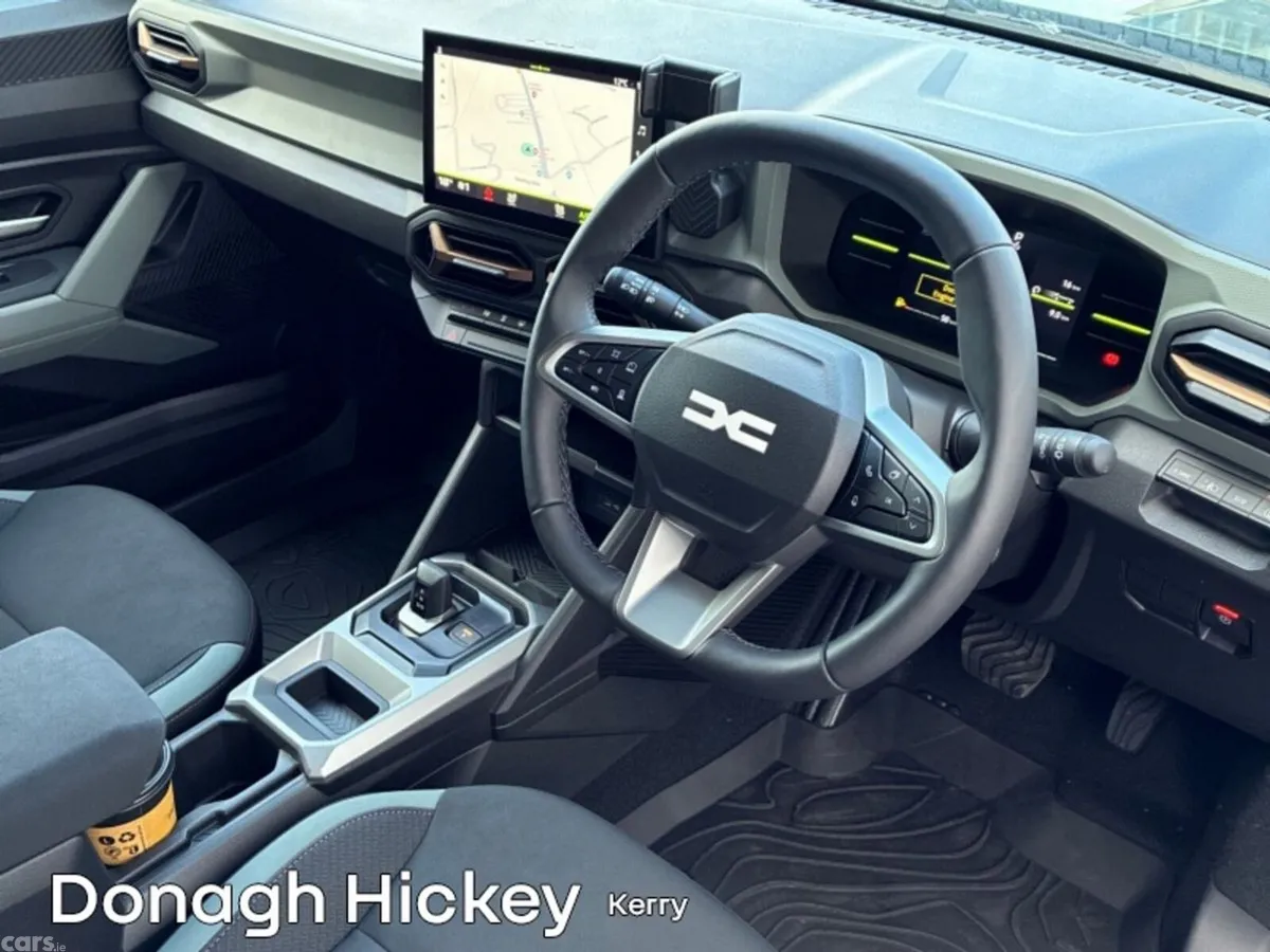 Dacia Duster SUV, Petrol Hybrid, 2026, Green