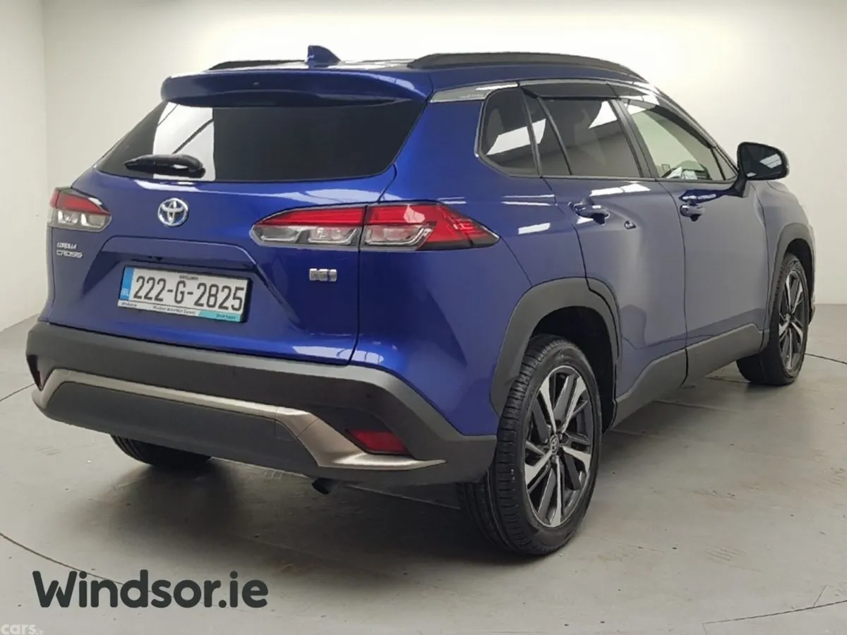 Toyota Corolla Cross SUV, Petrol Hybrid, 2022, Blue