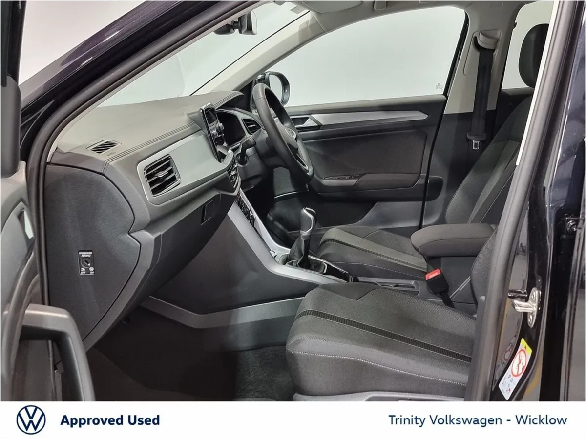 Volkswagen T-Roc SUV, Petrol, 2026, Black