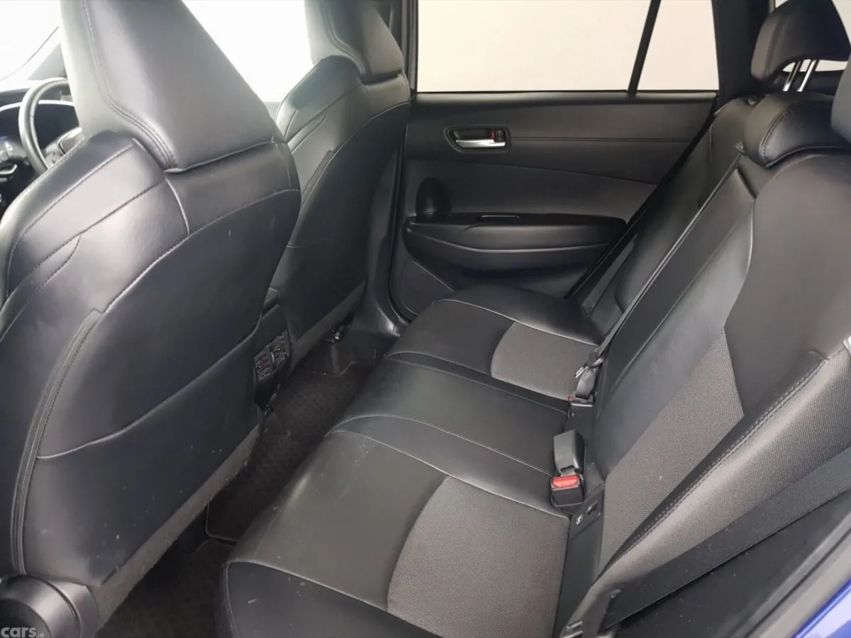 Toyota Corolla Cross SUV, Petrol Hybrid, 2022, Blue