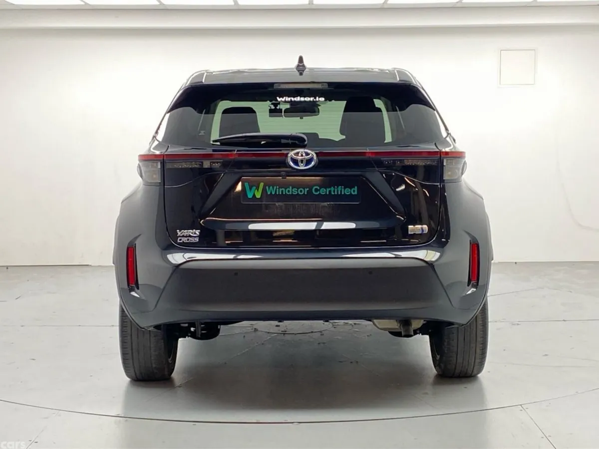 Toyota Yaris Cross SUV, Petrol Hybrid, 2022, Black