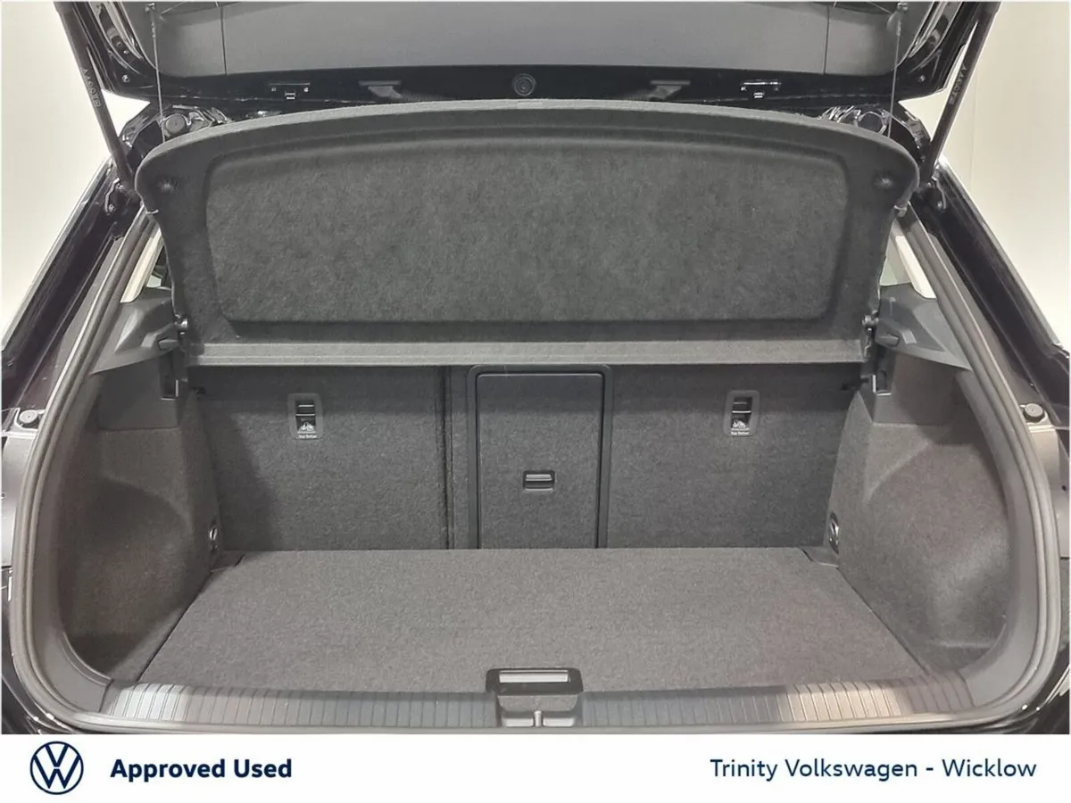 Volkswagen T-Roc SUV, Petrol, 2026, Black