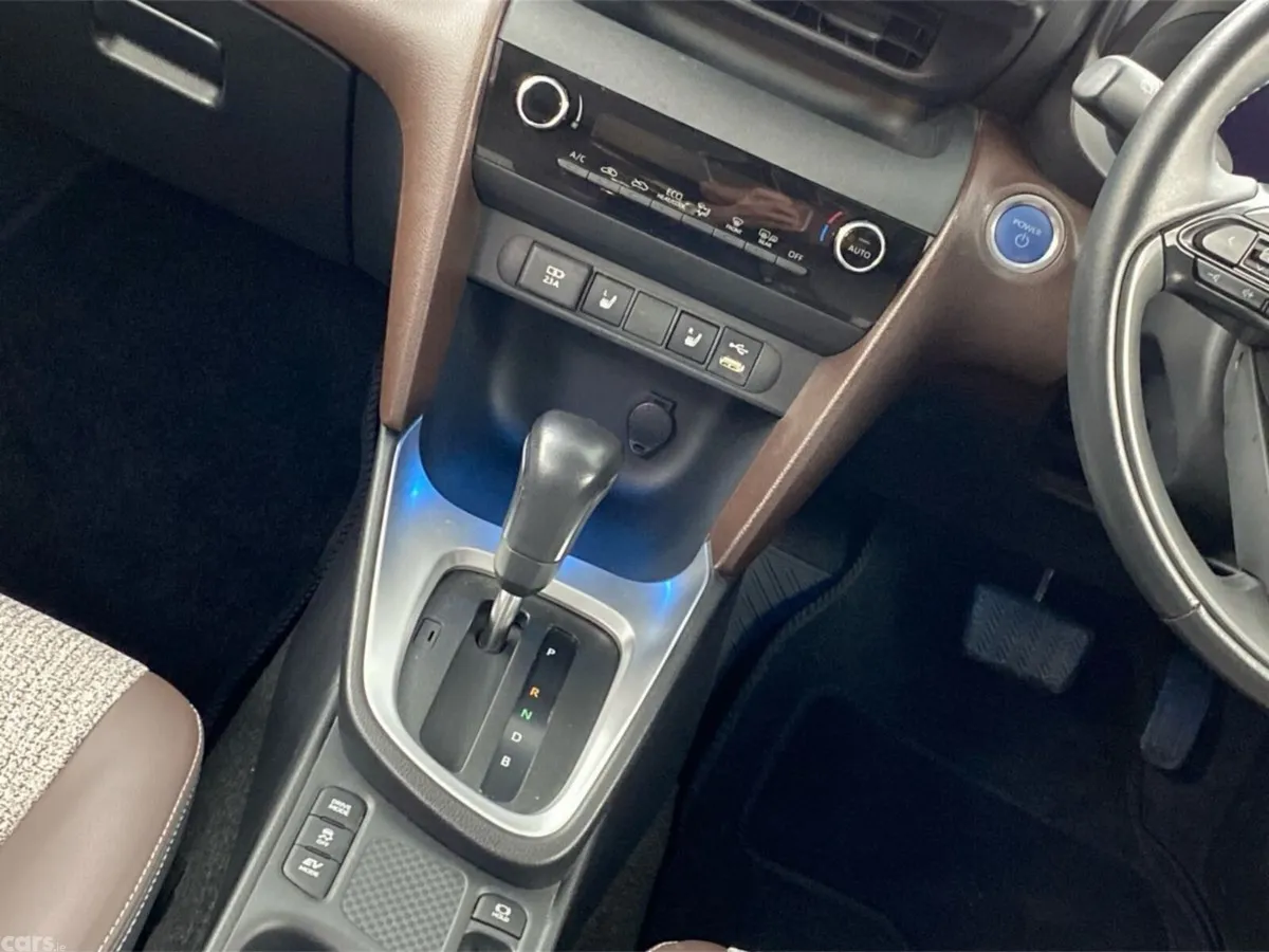 Toyota Yaris Cross SUV, Petrol Hybrid, 2022, Black