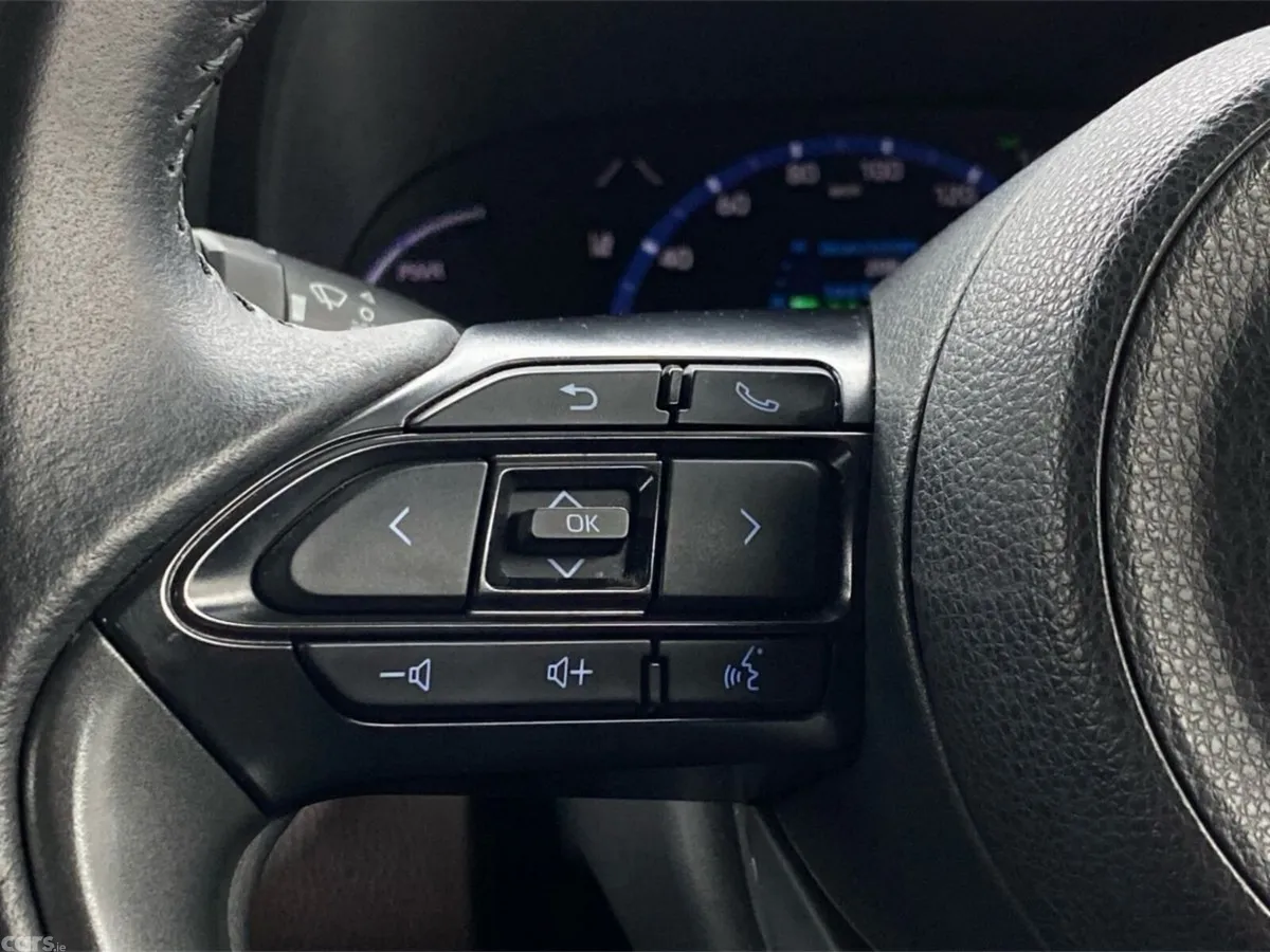Toyota Yaris Cross SUV, Petrol Hybrid, 2022, Black