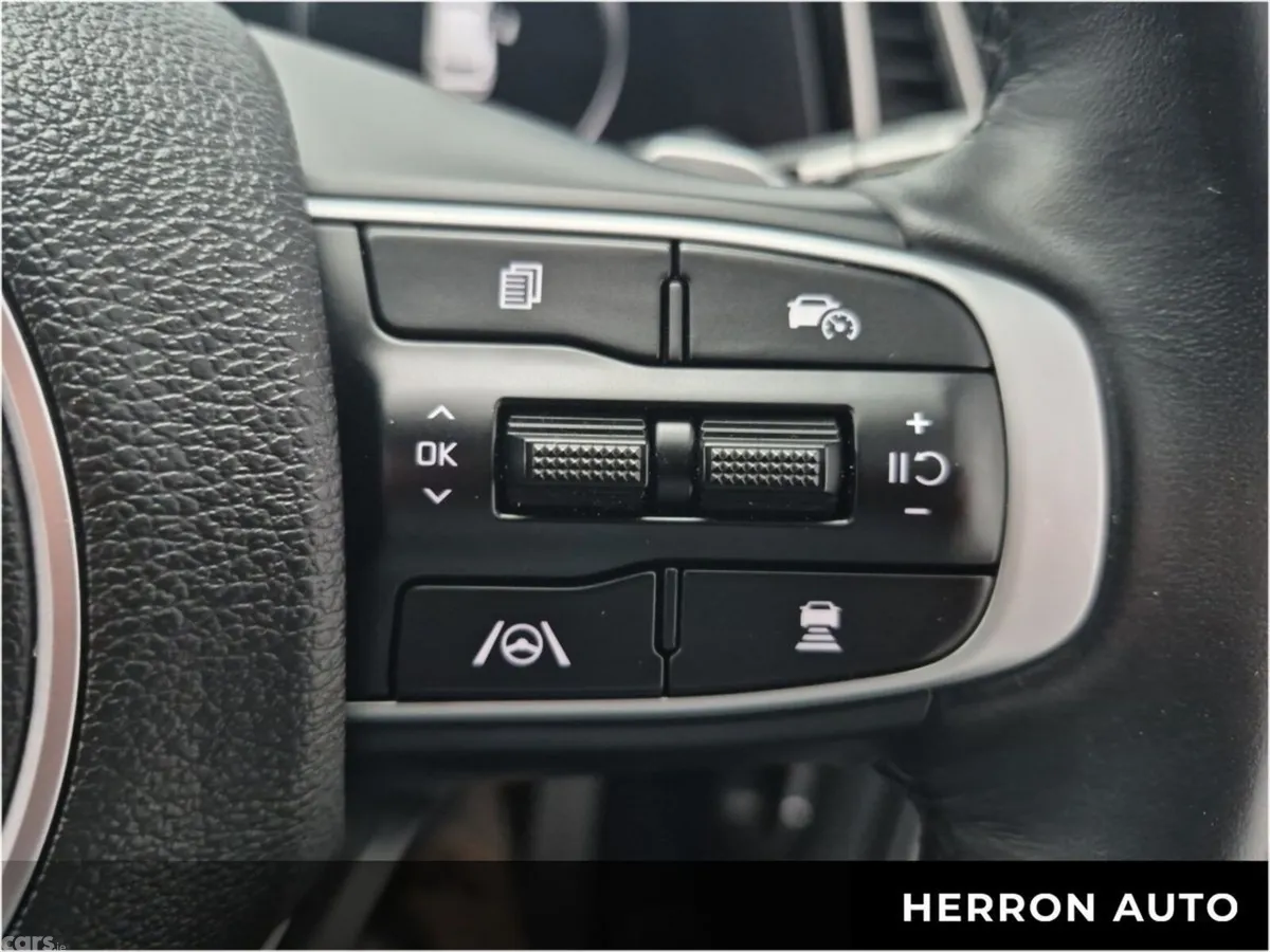 Kia Sportage SUV, Petrol Hybrid, 2025, Grey