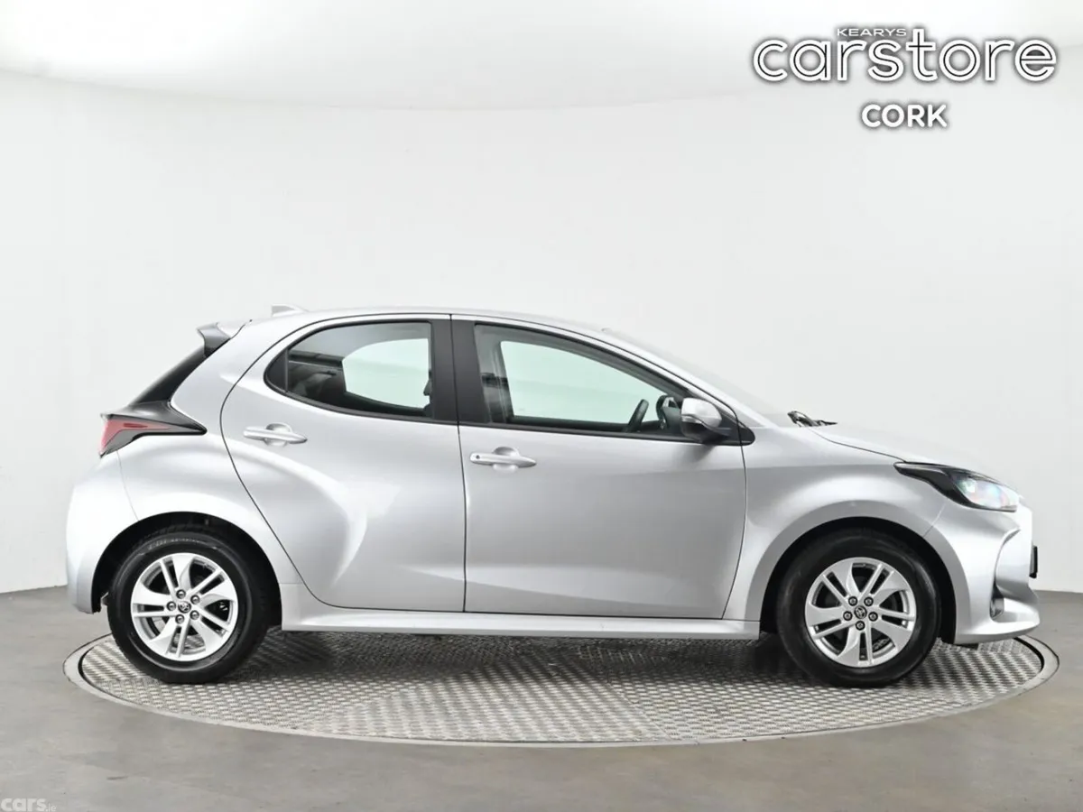 Toyota Yaris Hatchback, Petrol, 2024, Grey