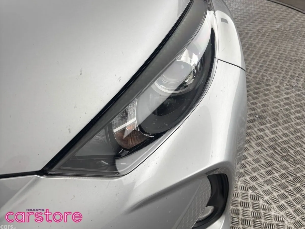 Toyota Yaris Hatchback, Petrol, 2024, Grey