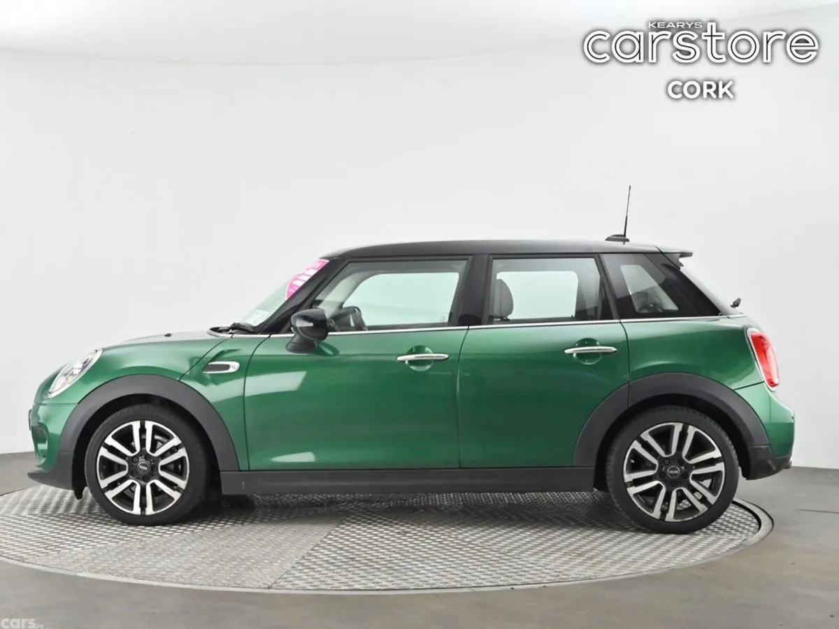Mini Cooper Hatchback, Petrol, 2020, Green
