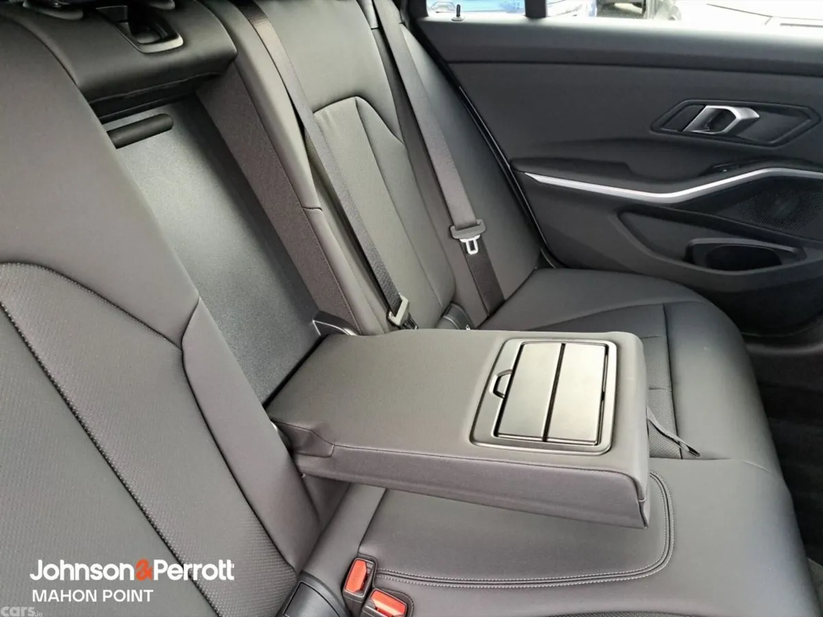 BMW 3-Series Estate, Petrol Plug-in Hybrid, 2026, Grey