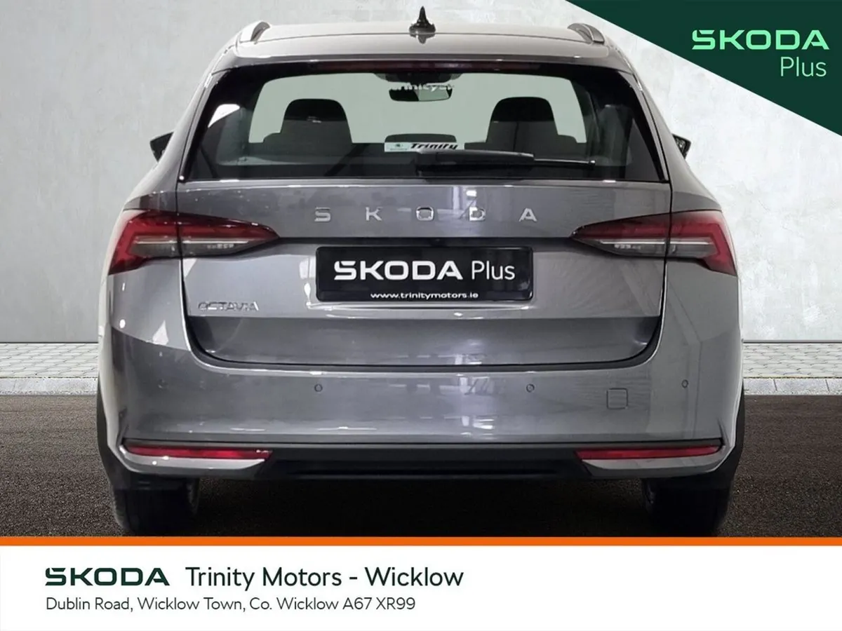 Skoda Octavia Estate, Diesel, 2026, Grey
