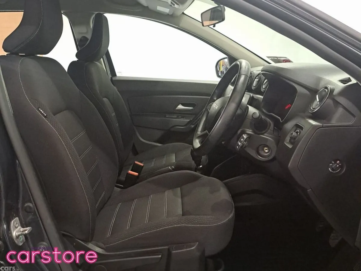 Dacia Duster SUV, Diesel, 2024, Grey