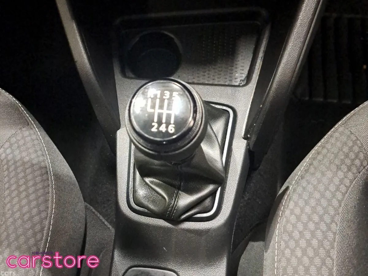 Dacia Duster SUV, Diesel, 2024, Grey