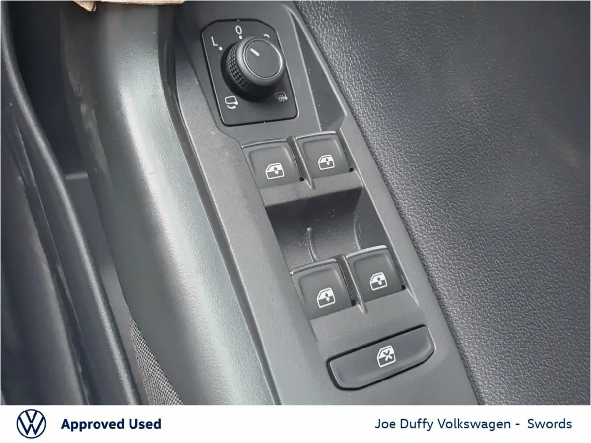 Volkswagen Polo Hatchback, Petrol, 2026, Blue