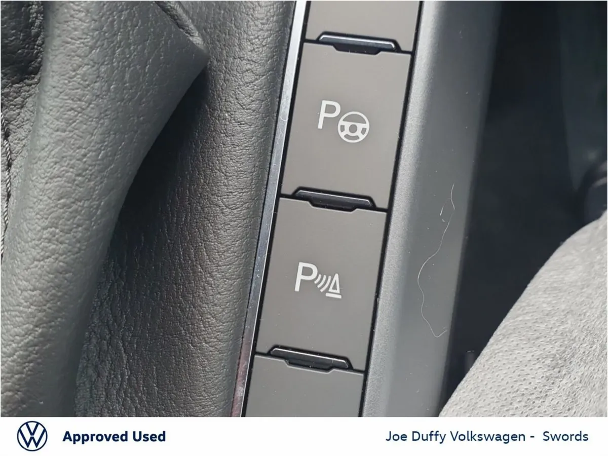 Volkswagen Polo Hatchback, Petrol, 2026, Blue