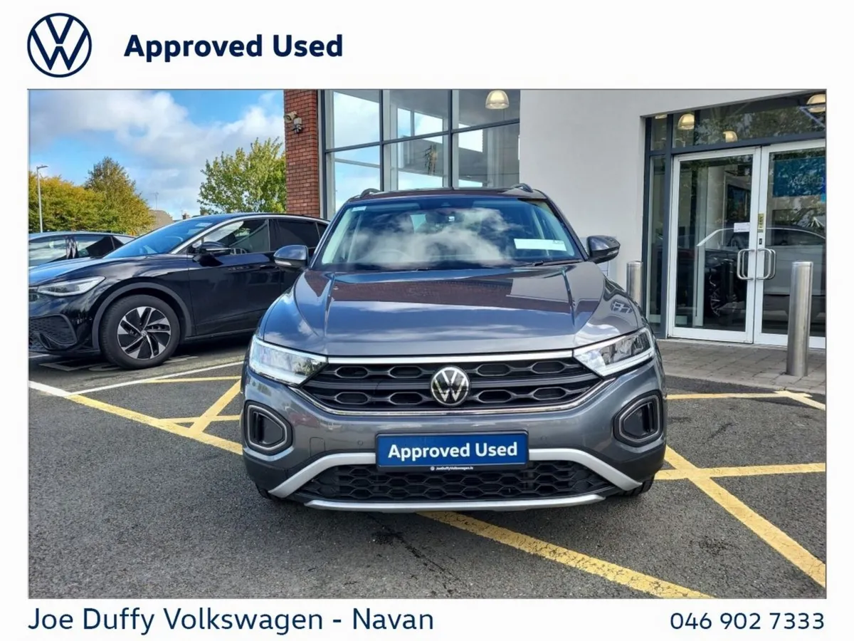 Volkswagen T-Roc SUV, Petrol, 2023, Grey