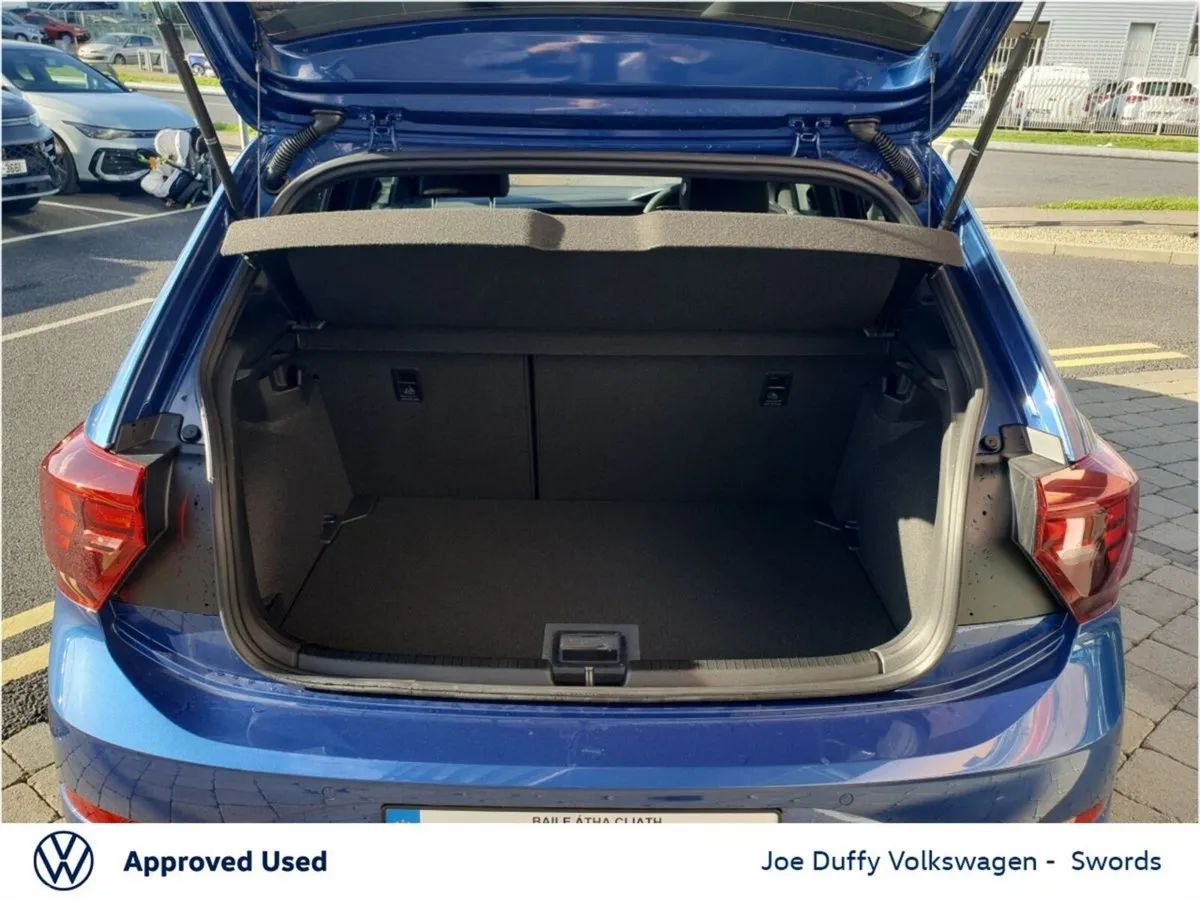 Volkswagen Polo Hatchback, Petrol, 2026, Blue