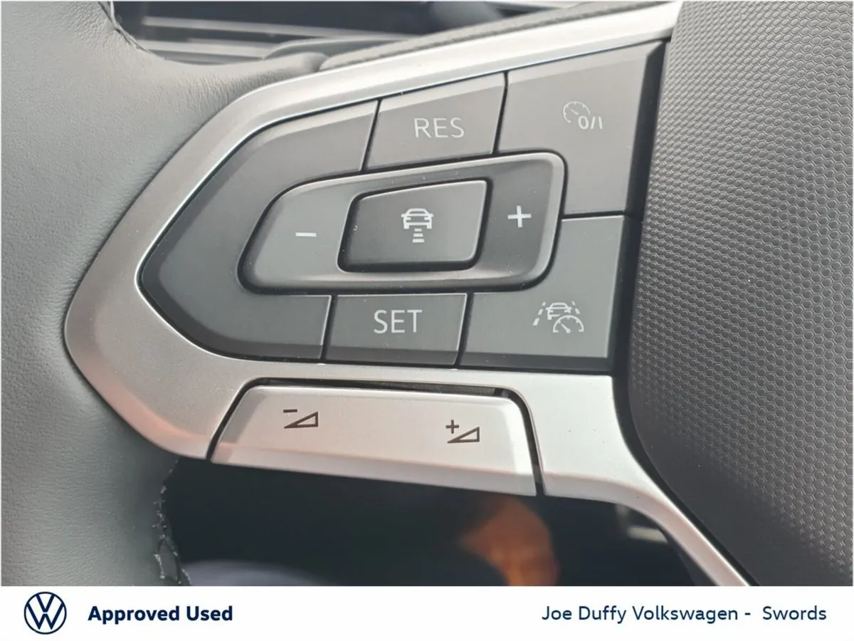 Volkswagen Polo Hatchback, Petrol, 2026, Blue