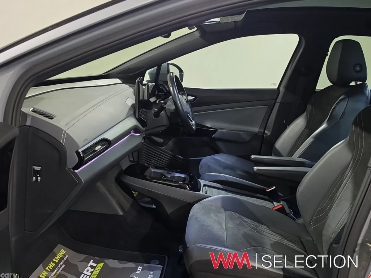 Volkswagen ID.5 Estate, Electric, 2023, Grey