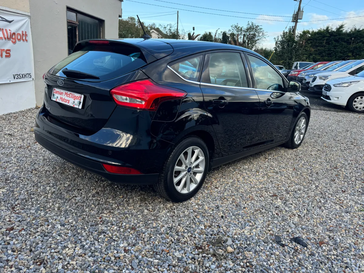 Ford Focus Hatchback, Diesel, 2018, Black