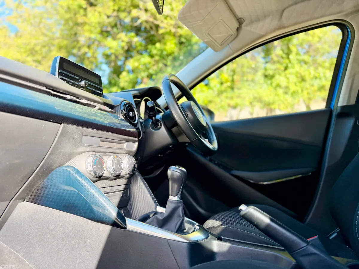Mazda Mazda2 Hatchback, Petrol, 2017, Blue
