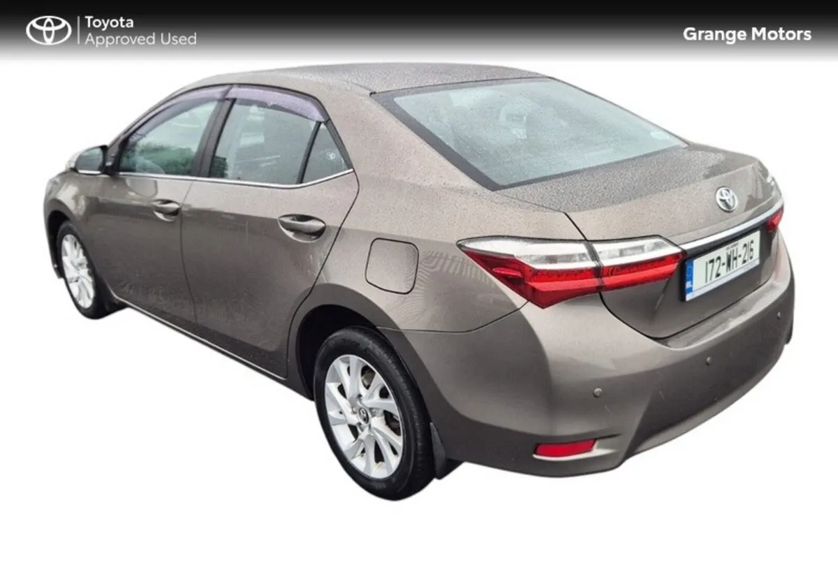 Toyota Corolla Saloon, Diesel, 2017, Grey