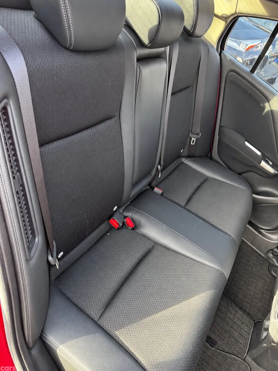 Honda Grace Saloon, Petrol Hybrid, 2019, Red