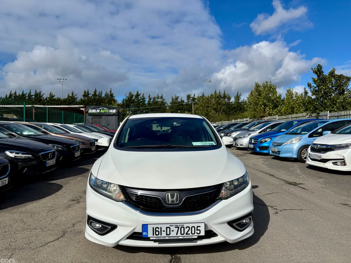 Honda Jade MPV, Petrol Hybrid, 2016, White