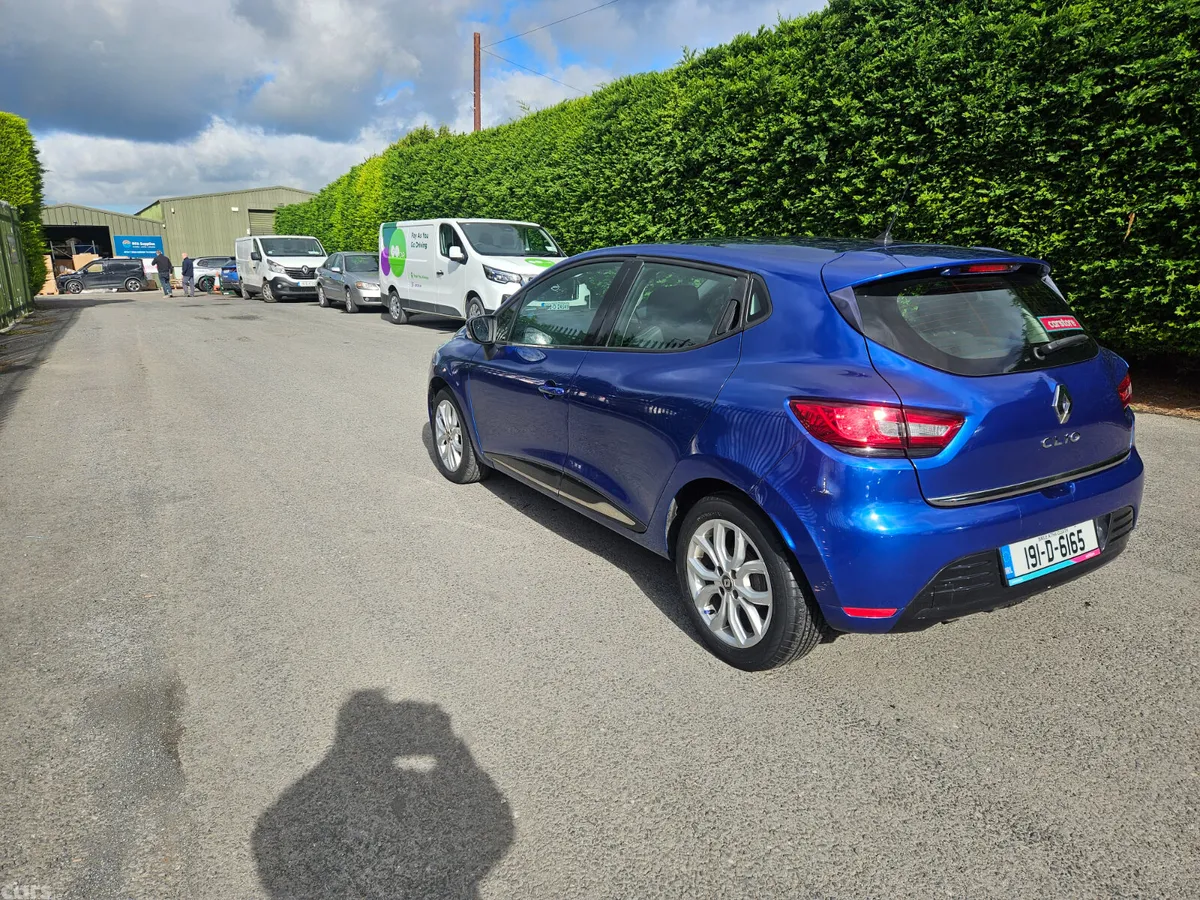 Renault Clio Hatchback, Petrol, 2019, Blue