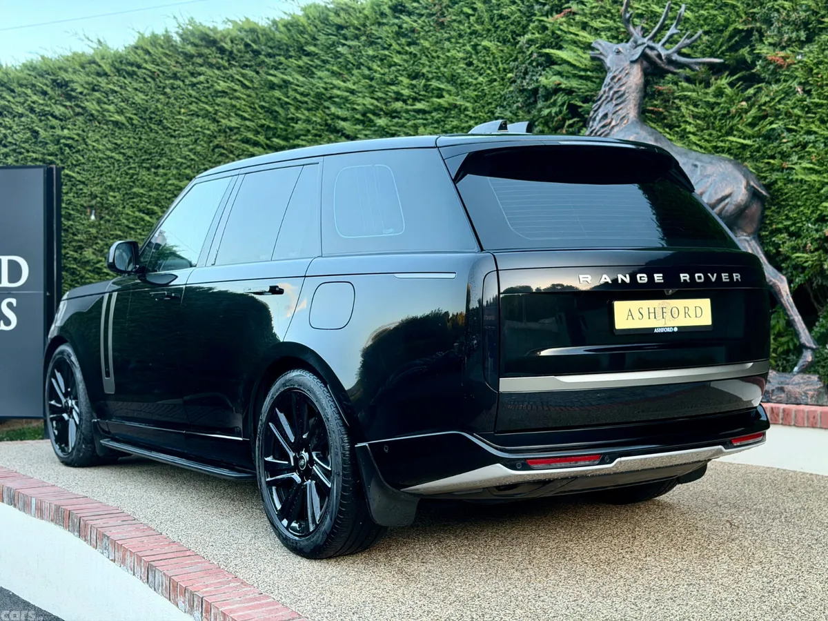 Land Rover Range Rover SUV, Petrol Plug-in Hybrid, 2025, Black