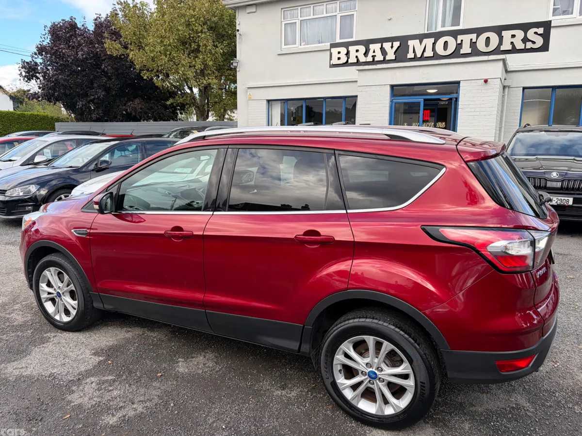 Ford Kuga SUV, Diesel, 2017, Red