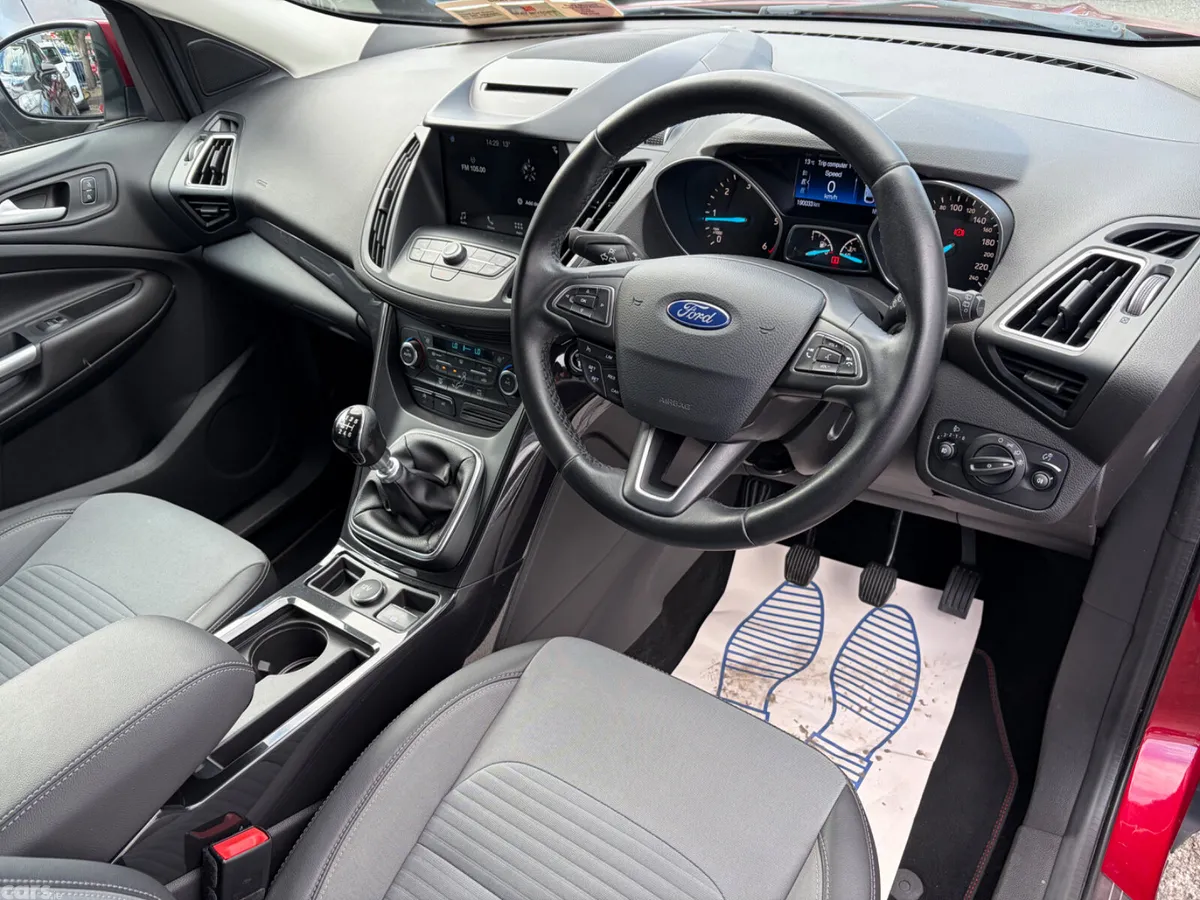 Ford Kuga SUV, Diesel, 2017, Red