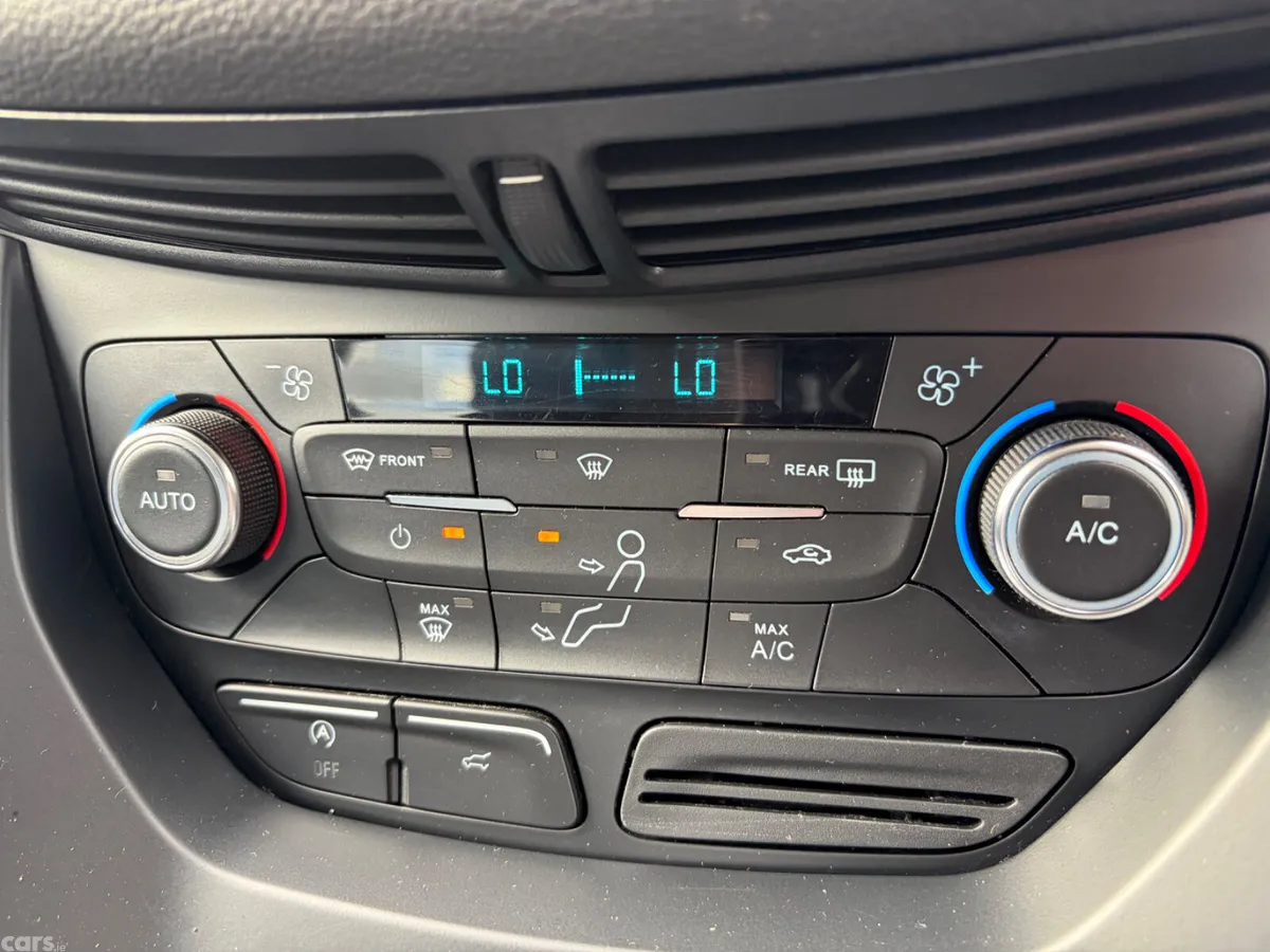 Ford Kuga SUV, Diesel, 2017, Red