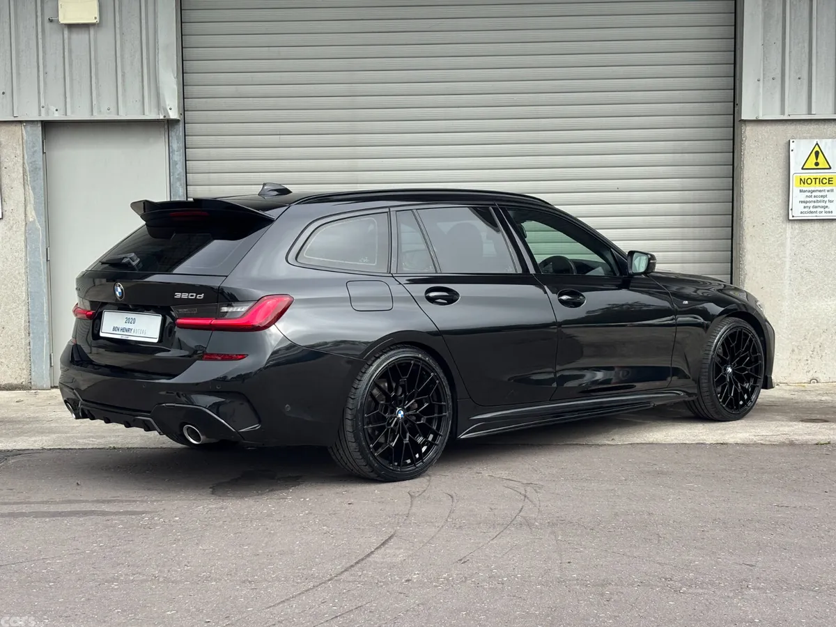 BMW 3-Series Estate, Diesel, 2020, Black