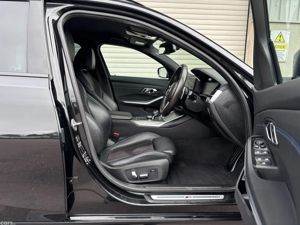 BMW 3-Series Estate, Diesel, 2020, Black