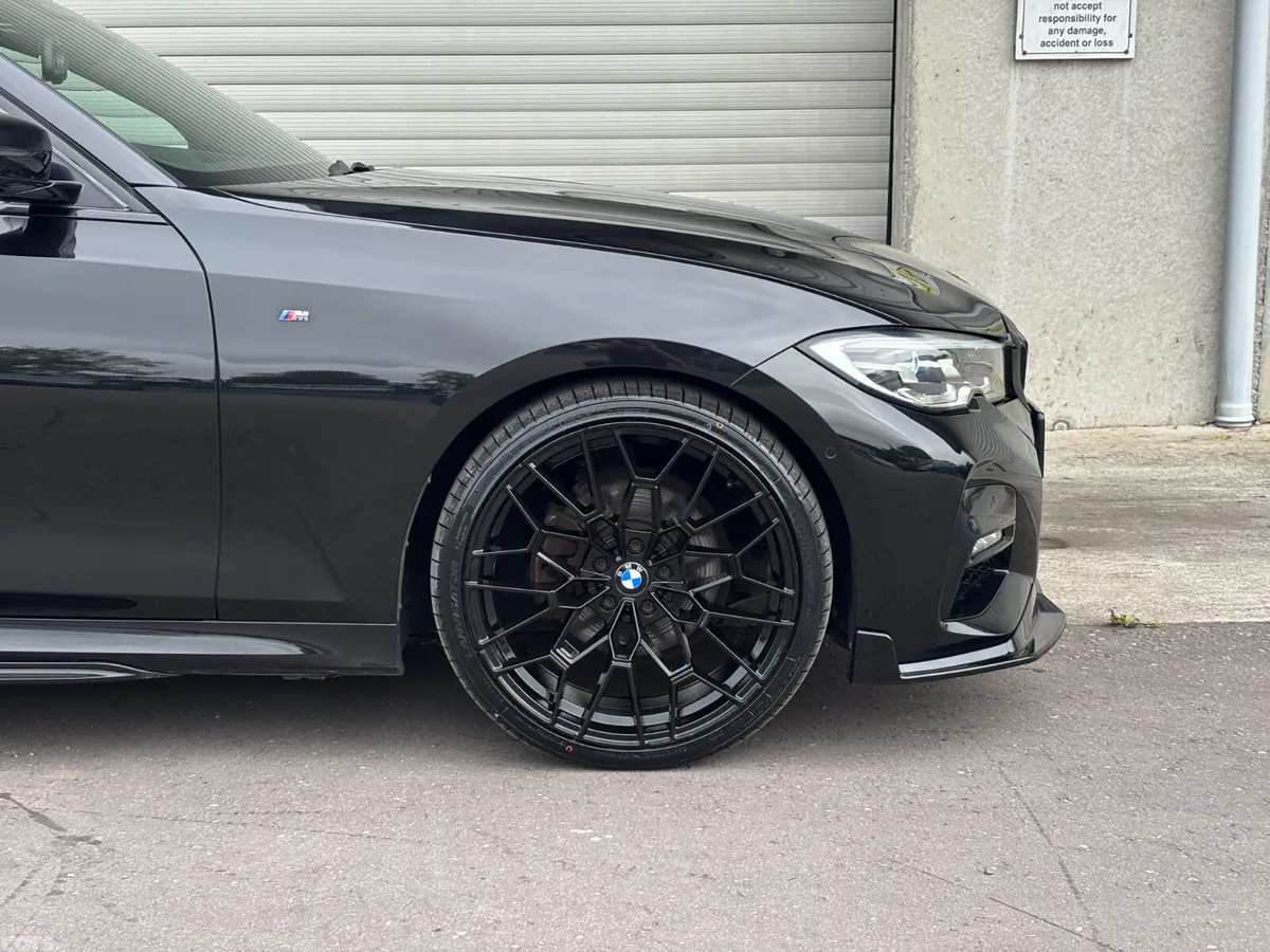BMW 3-Series Estate, Diesel, 2020, Black