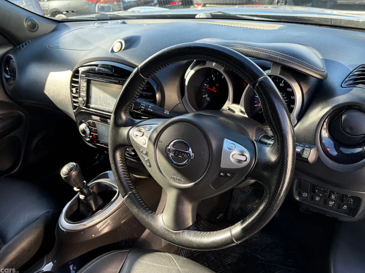 Nissan Juke SUV, Diesel, 2015, Grey