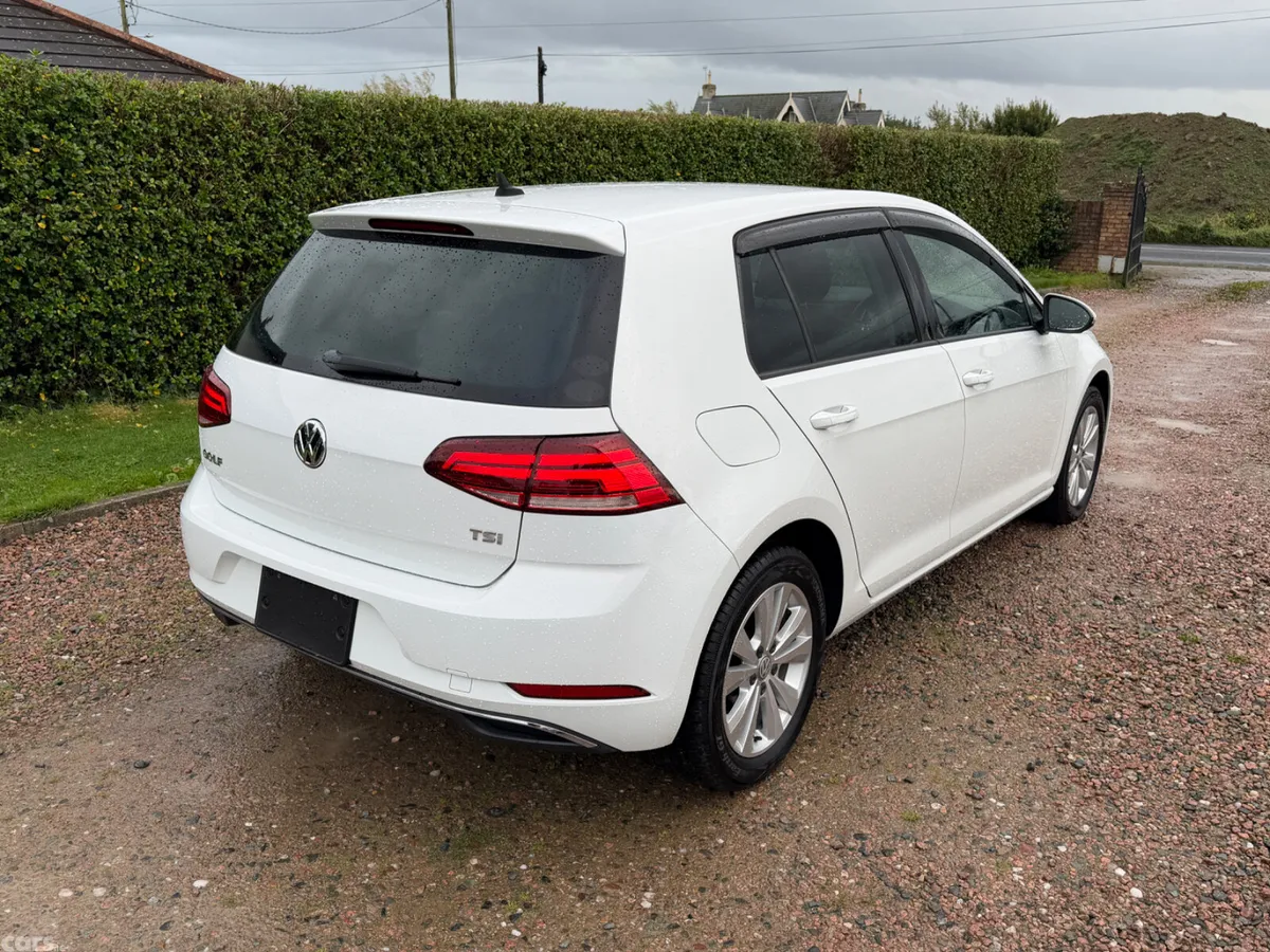 Volkswagen Golf Hatchback, Petrol, 2017, White