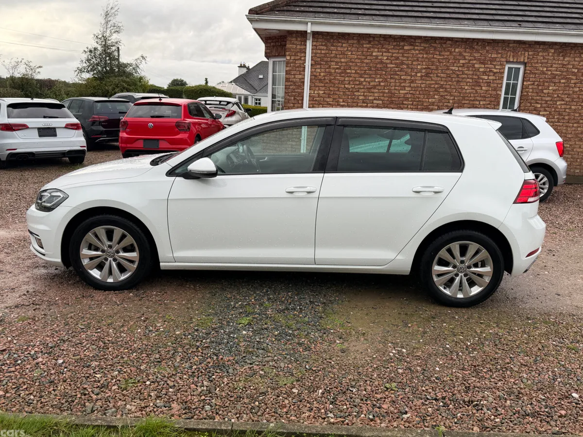 Volkswagen Golf Hatchback, Petrol, 2017, White