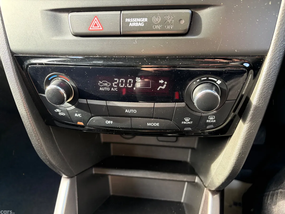 Suzuki Vitara SUV, Petrol Hybrid, 2021, White