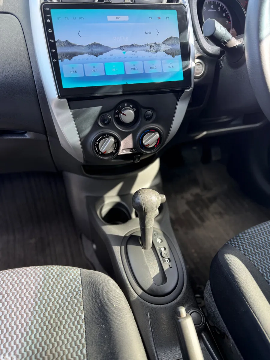 Nissan Note SUV, Petrol, 2015, Silver