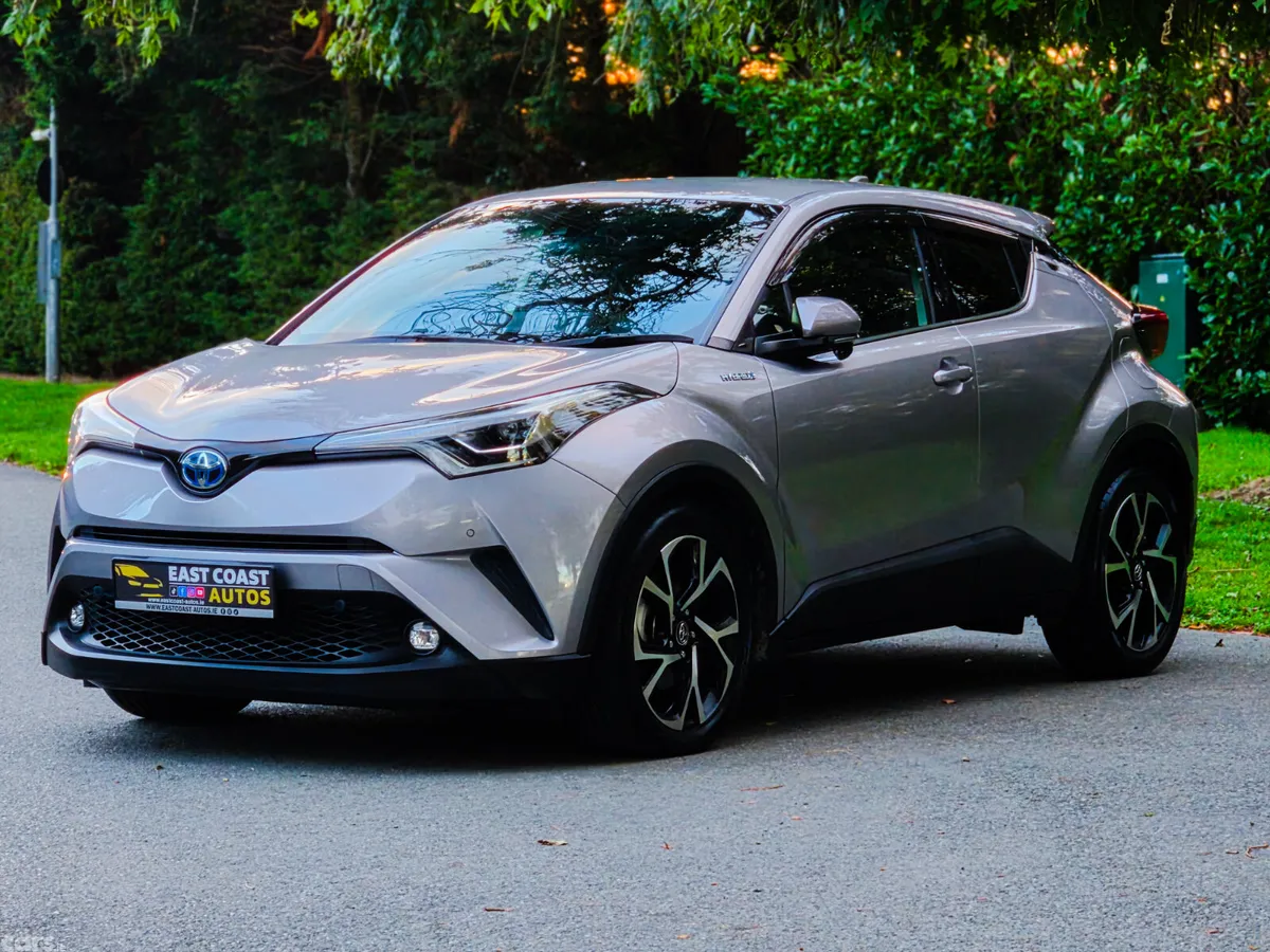 Toyota C-HR SUV, Petrol Hybrid, 2019, Grey