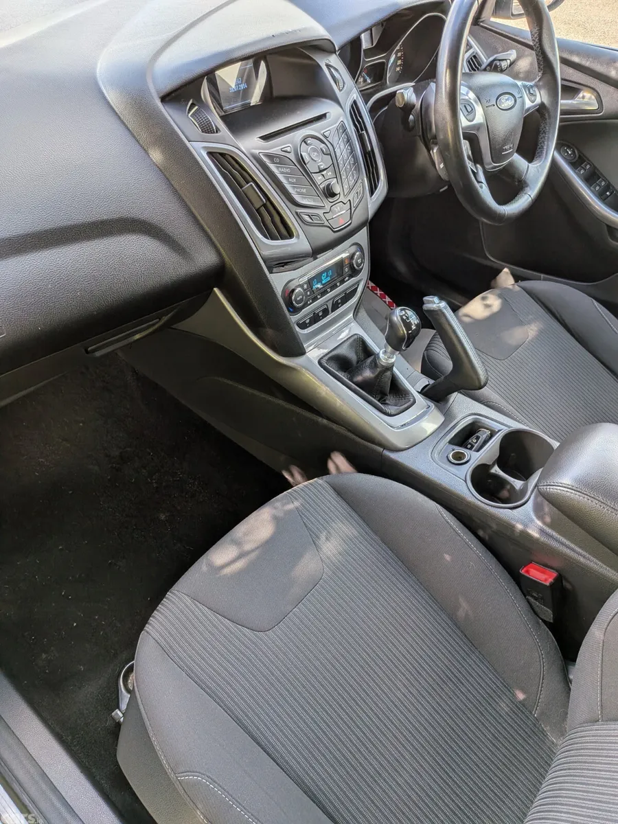 Ford Focus Saloon, Diesel, 2013, Brown